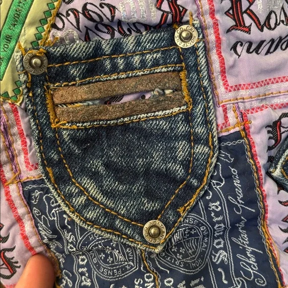 Colorful Patchwork Vest - Picture 4 of 5